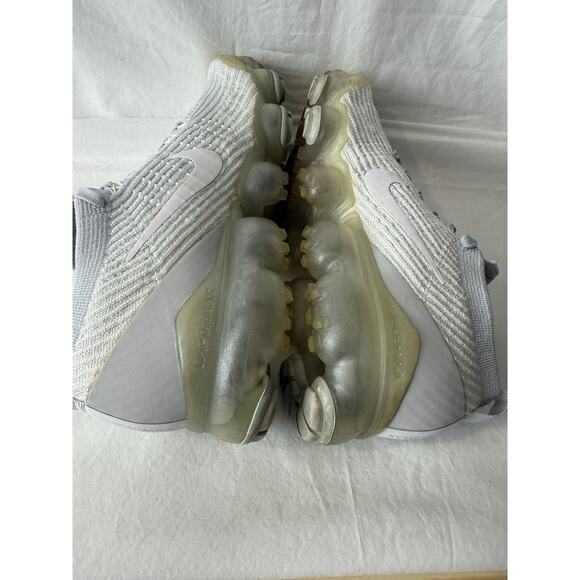 Nike Women’s Air VaporMax Flyknit 3 Gray Running Shoes Sneakers Size 8.5 - Picture 10 of 13